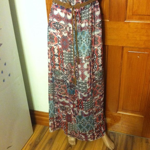 No Boundaries Maxi Dress - Picture 2 of 11